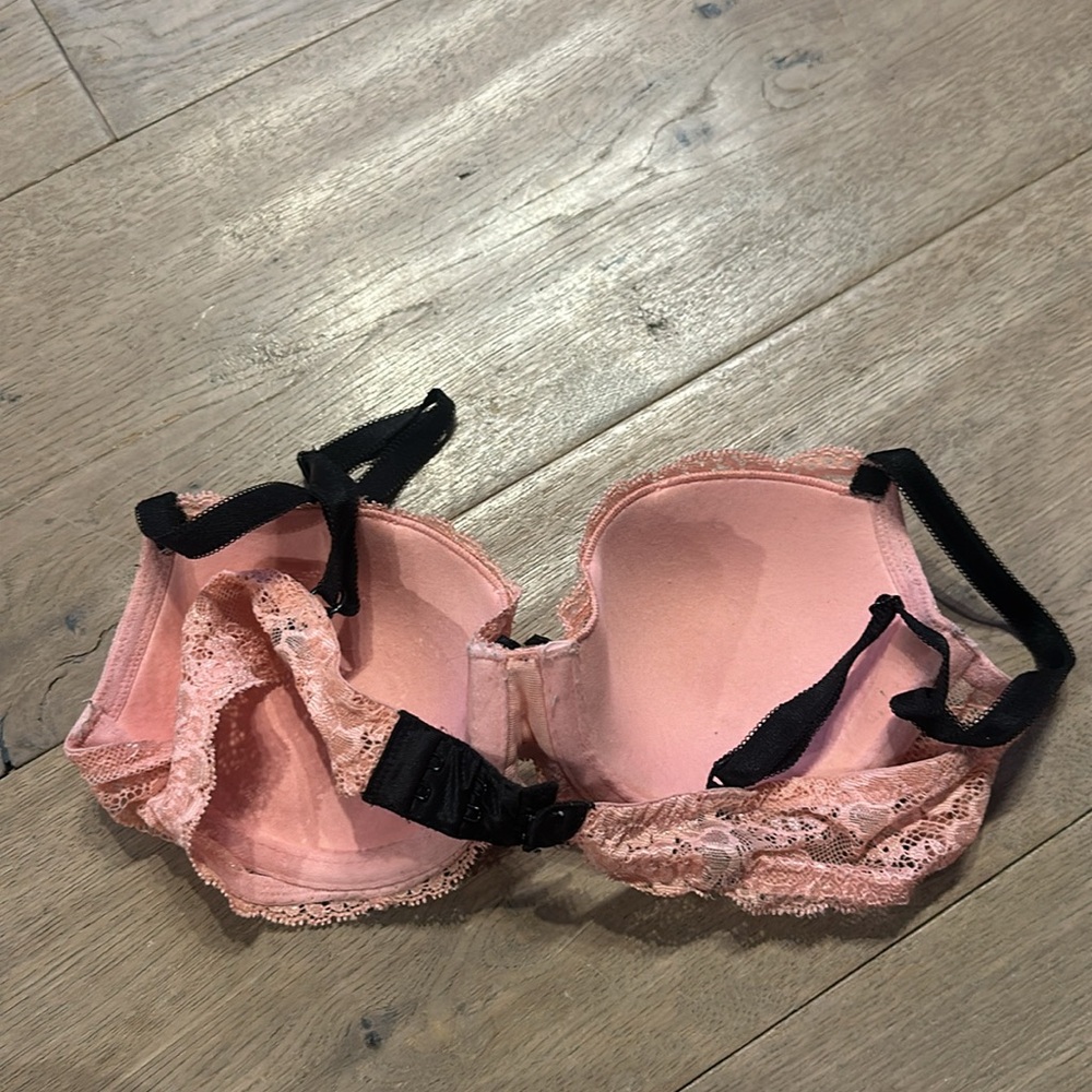 Victoria’s Secret Dream Angels Lined Demi Bra - Picture 4 of 4